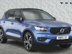 Blue Used 2019 Volvo XC40 R-Design SUV | £21,821 (Fair price)
