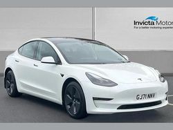 Pearl white multicoat Used 2021 Tesla Model 3 Long Range AWD Sedan | £20,500 (Fair price)