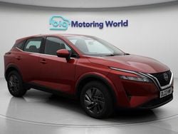 Red Used 2022 Nissan Qashqai Acenta Premium SUV | £17,103 (Super price)