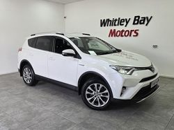 White Used 2016 Toyota RAV4 Hybrid SUV | £12,490 (Expensive)