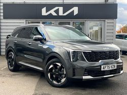 Grey New 2025 Kia Sorento 3 SUV | £43,995 (Fair price)