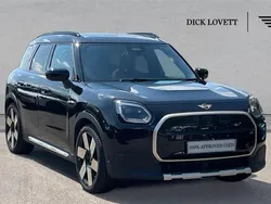 Black Used 2024 Mini Countryman Exclusive SUV | £32,995 (Fair price)