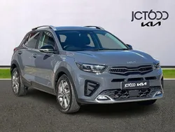 Grey Used 2022 Kia Stonic 4 SUV | £14,999 (Fair price)