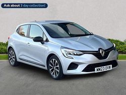 Silver Used 2023 Renault Clio V Evolution Hatchback | £14,999 (Good price)