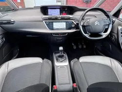 White Used 2019 Citroën C4 SpaceTourer Flair MPV | £10,990 (Good price)