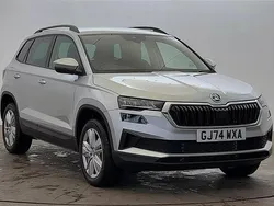 Brilliant silver metallic New 2024 Skoda Karoq SE Drive SUV | £23,795 (Super price)