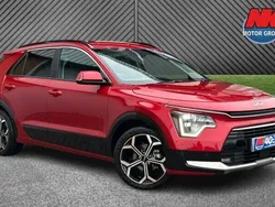 Red Used 2023 Kia Niro 3 SUV | £26,499 (Expensive)