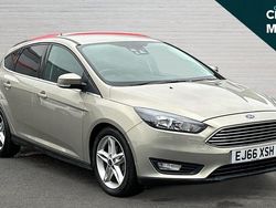 Silver Used 2016 Ford Focus Zetec Hatchback | £9,963 (Fair price)