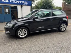 Black Used 2015 VW Polo SE Hatchback | £6,350 (Fair price)
