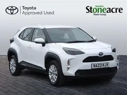 White Used 2023 Toyota Yaris Cross SUV | £20,750 (Good price)