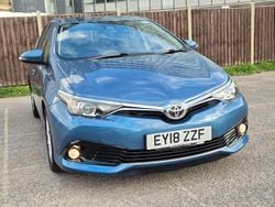 Blue Used 2018 Toyota Auris Hatchback | £9,000 (Good price)