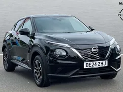 Black Used 2024 Nissan Juke N-Connecta SUV | £19,873 (Fair price)