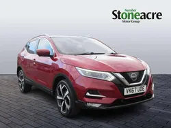 Red Used 2017 Nissan Qashqai Tekna SUV | £8,495 (Fair price)