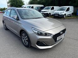 Beige Used 2020 Hyundai i30 SE Estate | £13,834 (Fair price)
