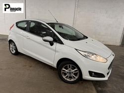 White Used 2014 Ford Fiesta Zetec Hatchback | £4,295 (Fair price)