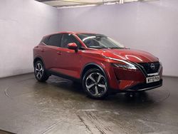 Red Used 2022 Nissan Qashqai N-Connecta SUV | £14,999 (Good price)