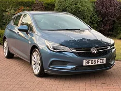 Blue Used 2016 Vauxhall Astra Design Edition Hatchback | £6,495 (Fair price)