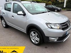 Silver Used 2015 Dacia Sandero Lauréate Hatchback | £5,390 (Fair price)