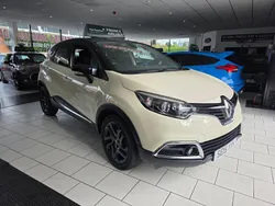Cream Used 2015 Renault Captur Dynamique SUV | £6,995 (Good price)