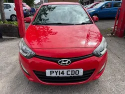 Red Used 2014 Hyundai i20 Active Hatchback | £3,475 (Fair price)