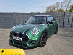 Green Used 2020 Mini Cooper Hatch Hatchback | £14,016 (Fair price)