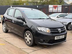 Black Used 2015 Dacia Sandero Ambiance Hatchback | £1,499 (Fair price)