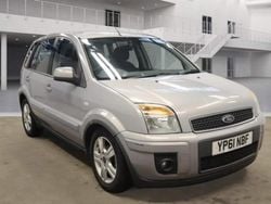 Silver Used 2011 Ford Fusion Zetec Hatchback | £1,600 (Good price)