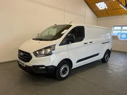 White Used 2023 Ford Transit Custom S Van | £17,297 (Good price)