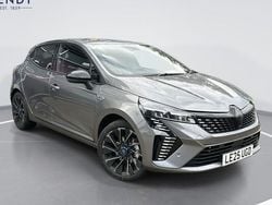 Red New 2025 Renault Clio V Esprit Alpine Hatchback | £20,899 (Fair price)