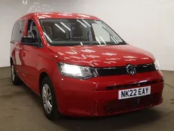 Red Used 2022 VW Caddy Maxi MPV | £20,995 (Fair price)