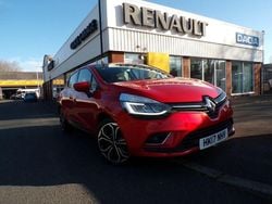 Red Used 2017 Renault Clio IV Signature Hatchback | £7,995 (Fair price)