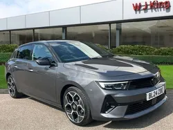 Grey Used 2024 Vauxhall Astra Ultimate Hatchback | £22,495 (Fair price)