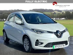 White Used 2021 Renault Zoe Iconic Hatchback | £8,999 (Fair price)