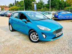 Blue Used 2018 Ford Fiesta Zetec Hatchback | £8,995 (Fair price)