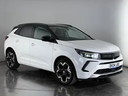 White Used 2024 Vauxhall Grandland X Ultimate SUV | £20,400 (Fair price)