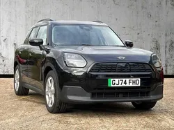 Black Used 2024 Mini Countryman Classic SUV | £30,990 (Fair price)