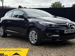 Used 2013 Renault Mégane III Dynamique Coupe | £4,450 (Fair price)