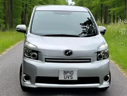 Used 2010 Toyota Voxy Edition MPV | £5,990 (Fair price)