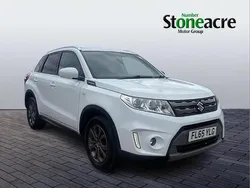 White Used 2015 Suzuki Vitara SZ4 SUV | £8,395 (Fair price)