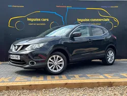 Black Used 2015 Nissan Qashqai Acenta Premium SUV | £8,490 (Fair price)