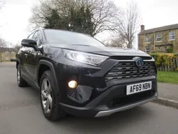 Black Used 2019 Toyota RAV4 Hybrid SUV | £19,995 (Fair price)