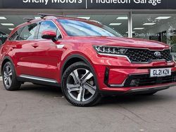 Red Used 2021 Kia Sorento 2 SUV | £29,999 (Fair price)