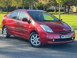 Red Used 2009 Toyota Prius Hatchback | £3,995 (Fair price)
