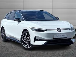 White Used 2024 VW ID.7 Pro Sedan | £36,999 (Good price)