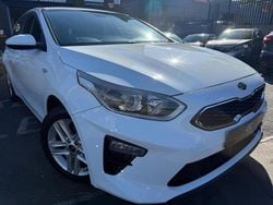 White Used 2019 Kia Ceed 2 Hatchback | £7,945 (Fair price)