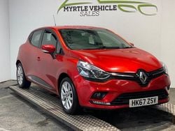 Red Used 2018 Renault Clio IV Dynamique Hatchback | £5,195 (Fair price)