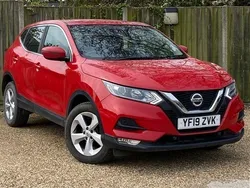 Flame red Used 2019 Nissan Qashqai Acenta Premium SUV | £9,000 (Good price)