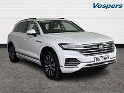 White Used 2020 VW Touareg SEL SUV | £26,995 (Good price)