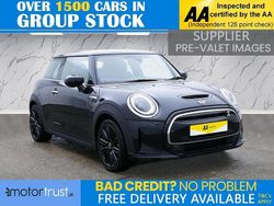 Black Used 2022 Mini Cooper SE Hatch Hatchback | £15,595 (Fair price)