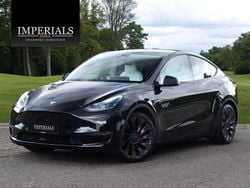 Black Used 2023 Tesla Model Y Performance SUV | £34,948 (Fair price)